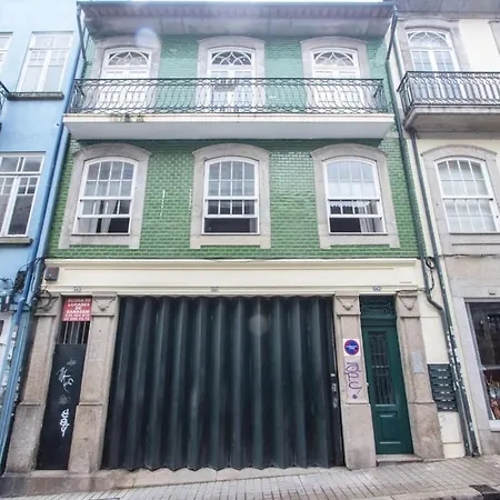Apartment Long Live Almada