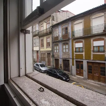 Long Live Almada Porto